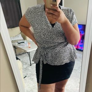 Vince Camuto | Polkadot Blouse